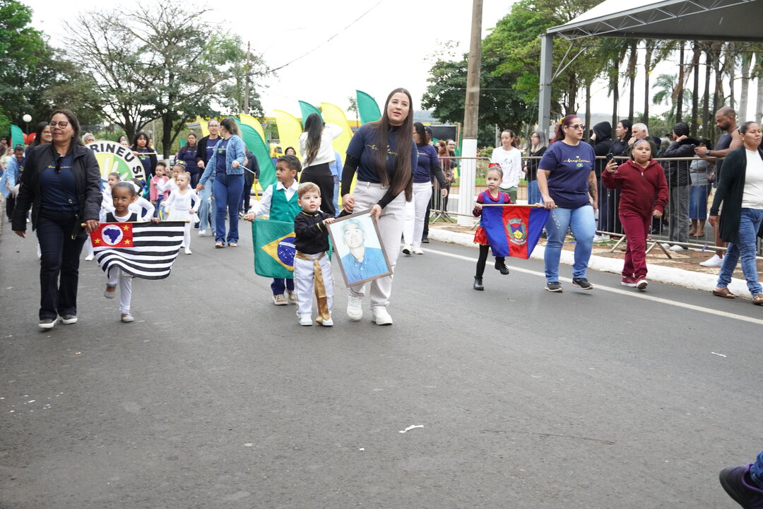 Desfile Cívico 07 de Setembro - foto 6